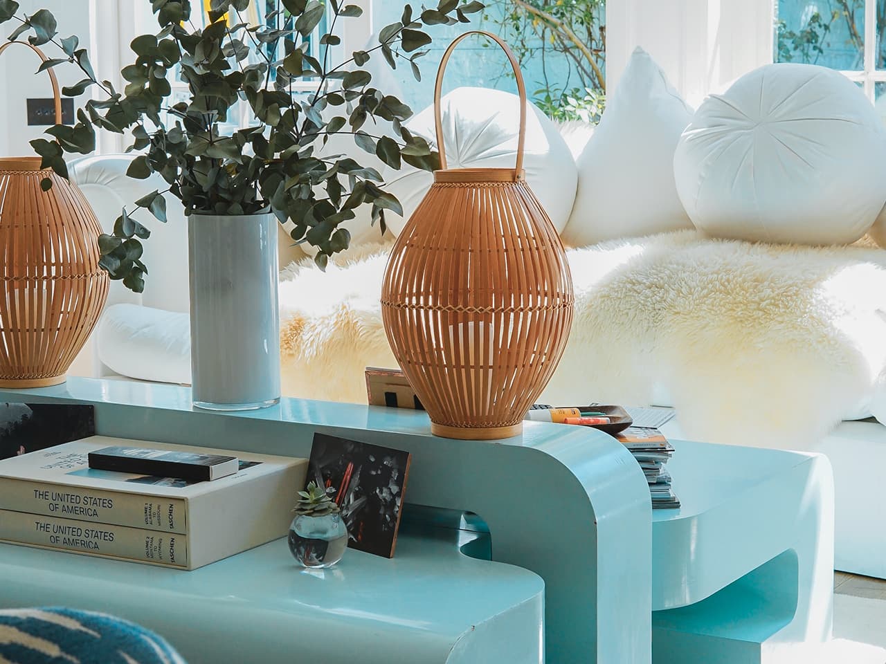 interior-trends-of-2024-maximalist-close-up-1280×960